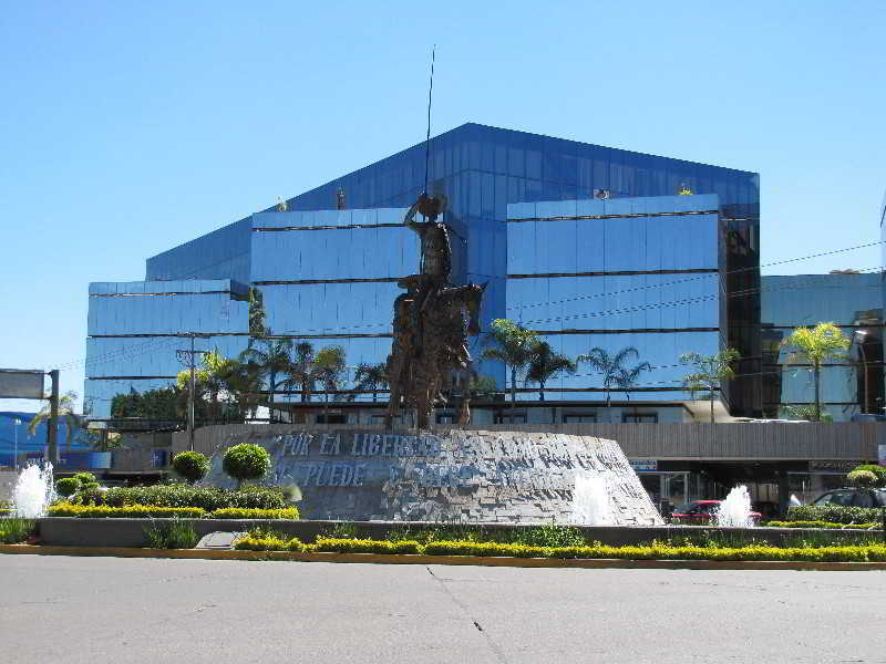 Aranzazu Plaza Kristal Aguascalientes Hotel Kültér fotó